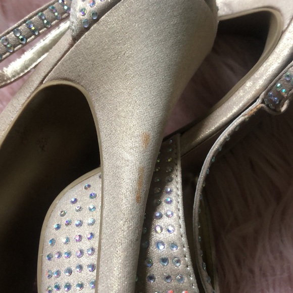 Steve Madden Maggie Rhinestone Diamond platform Heels - Picture 5 of 6